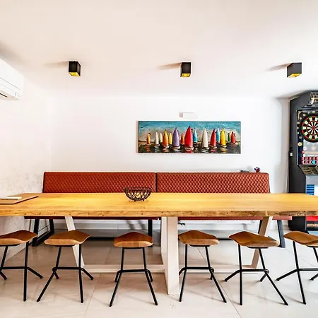 Apartman The Luxury Nest - Private Heated Pool Zára