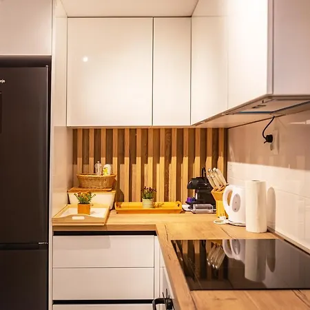 The Luxury Nest - Private Heated Pool Apartman Zára