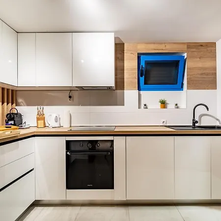 The Luxury Nest - Private Heated Pool