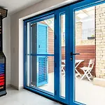 Апартаменти The Luxury Nest - Private Heated Pool Задар
