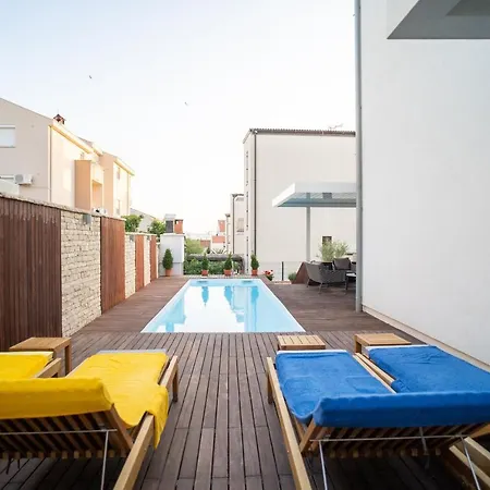 Апартаменты The Luxury Nest - Private Heated Pool Задар