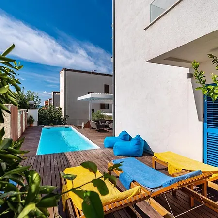 Artorius The Luxury Nest Private Heated Pool