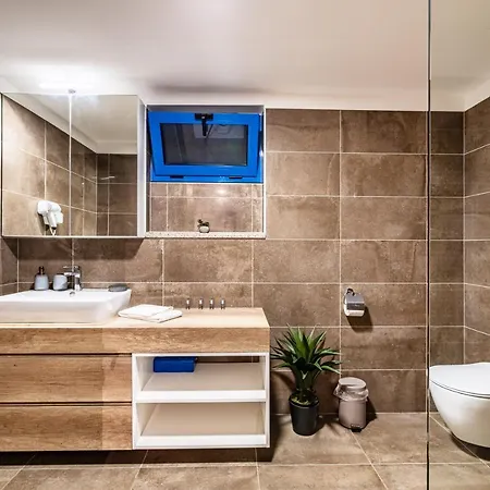 The Luxury Nest - Private Heated Pool Задар