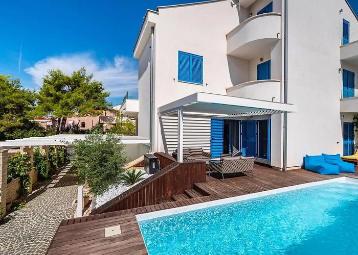 Lägenhet The Luxury Nest - Private Heated Pool