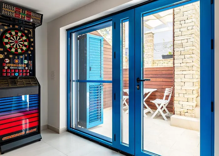 Lägenhet The Luxury Nest - Private Heated Pool Zadar